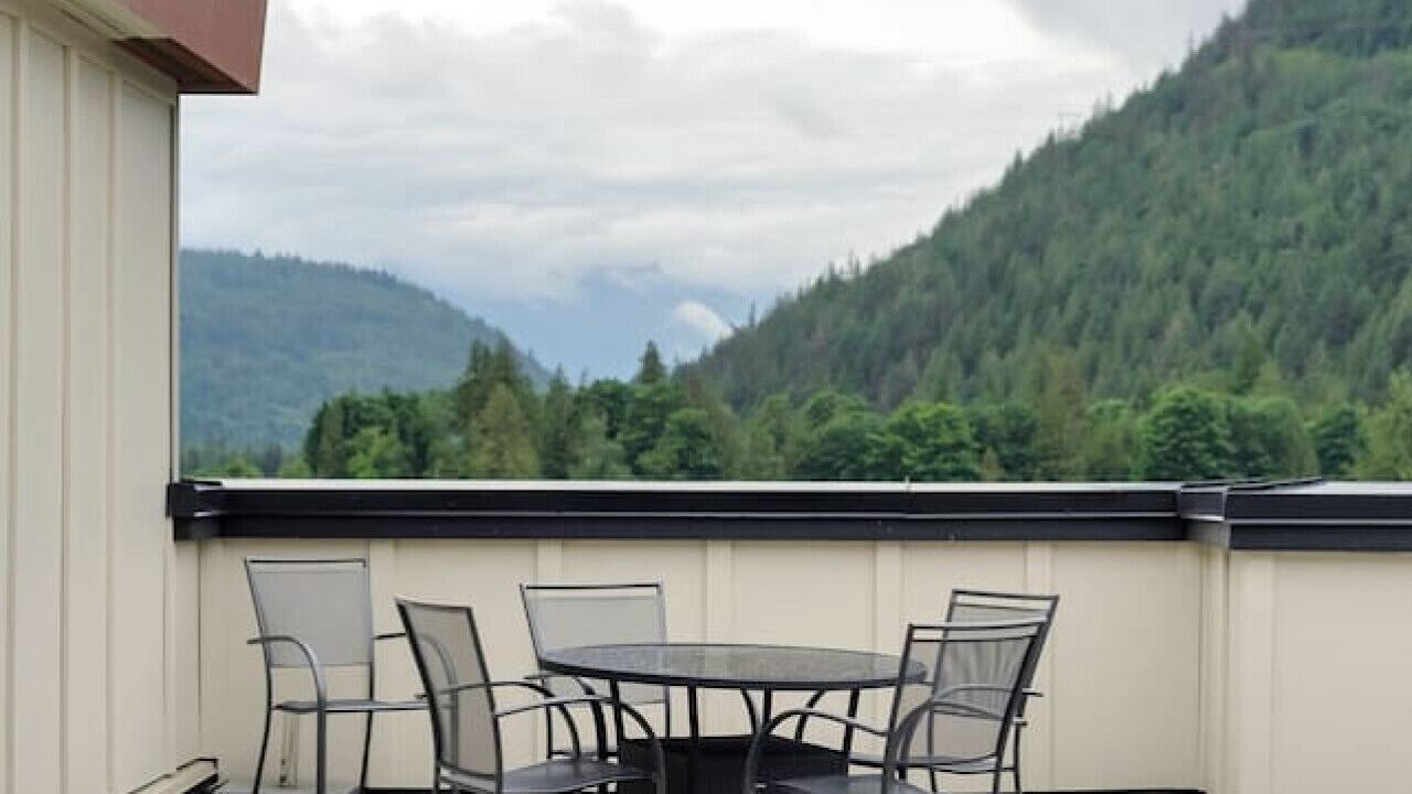 Photo of Outdoor in Harrison Hot Springs