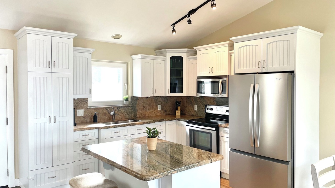 Photo of Kitchen in Sicamous