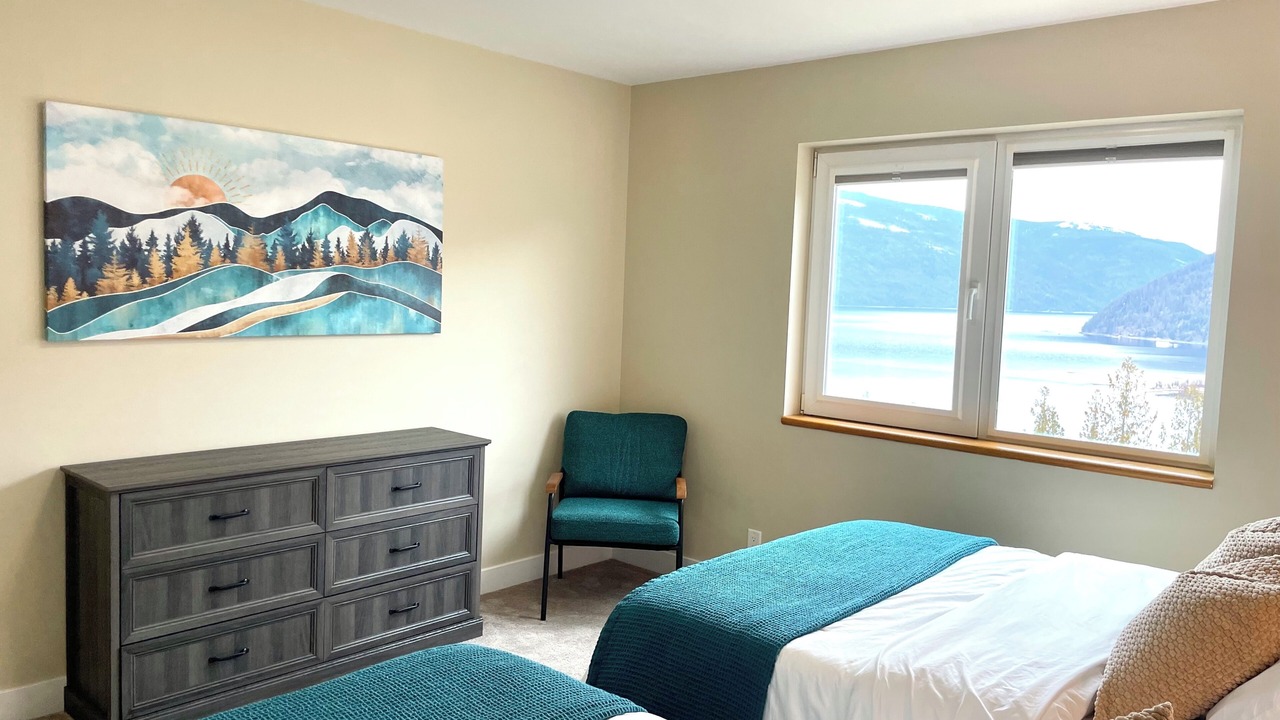 Photo of Bedroom in Sicamous