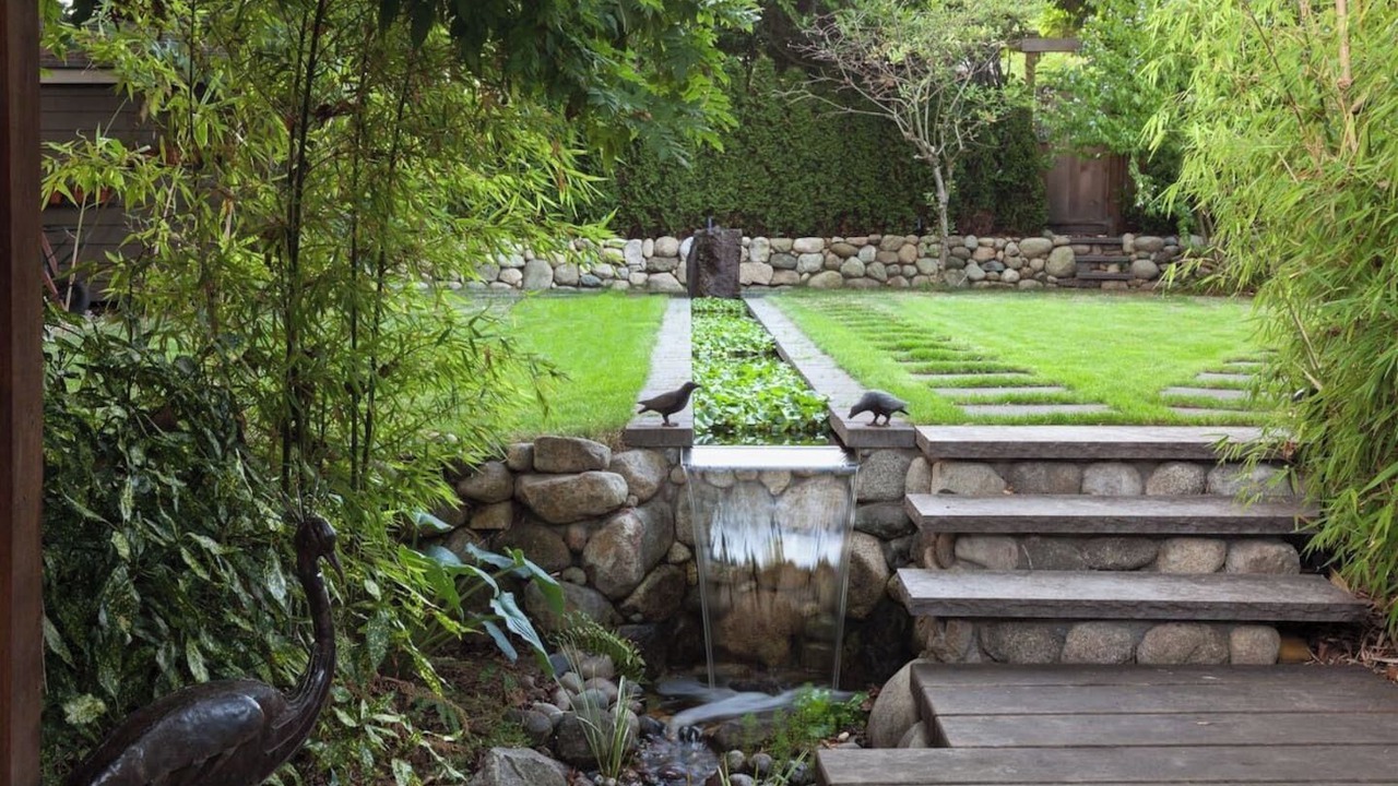 Photo of Outdoor in Central Lonsdale