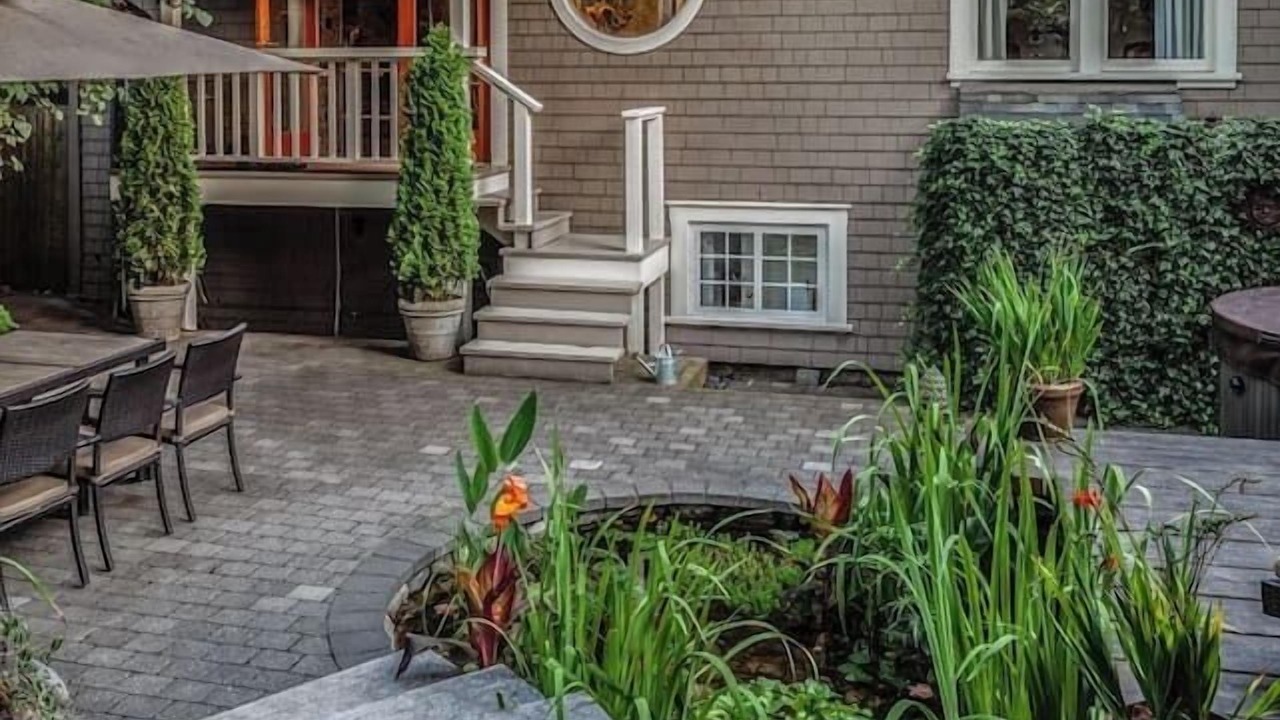 Photo of Patio Balcony in Central Lonsdale