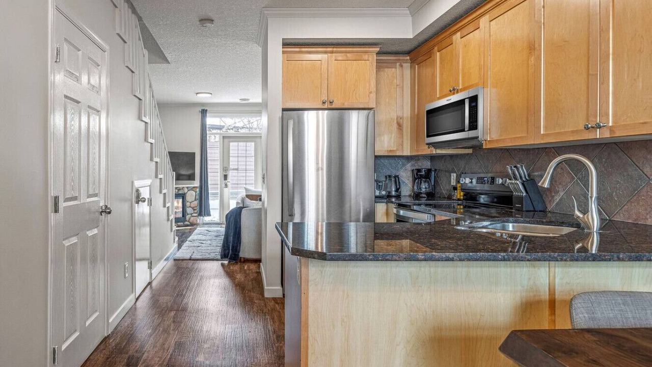 Photo of Kitchen in Cougar Creek
