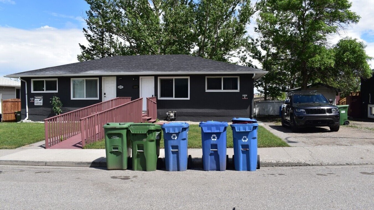 Photo of Others in Highland Park