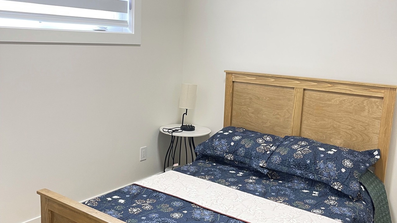 Photo of Bedroom in Surrey Newton