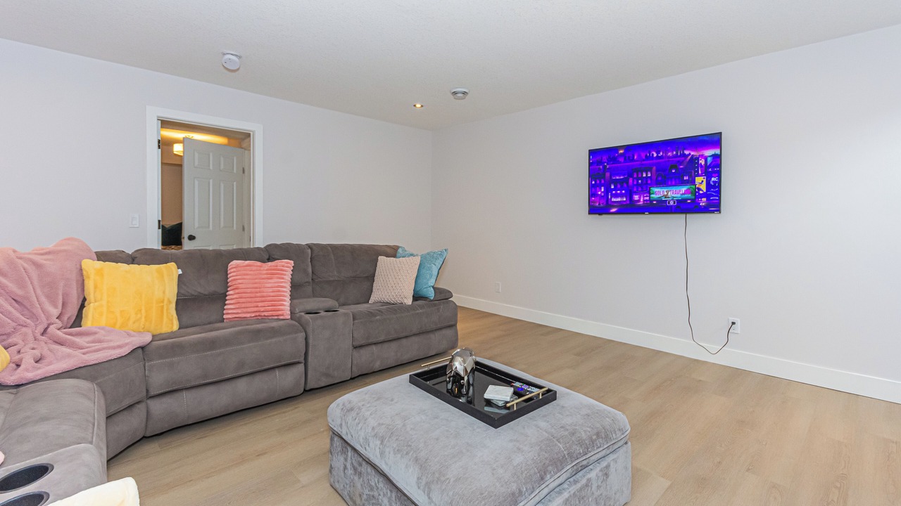 Photo of Livingroom in Southwest Edmonton