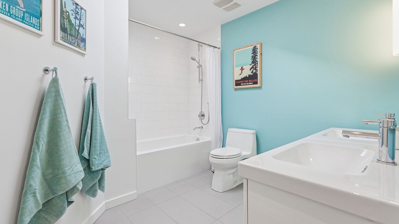 Photo of Bathroom in West Vancouver