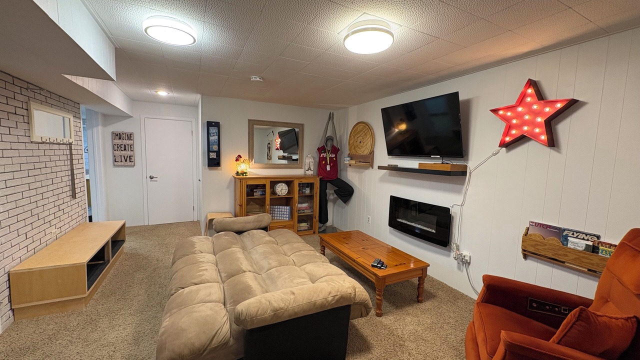 Photo of Livingroom in Medicine Hat