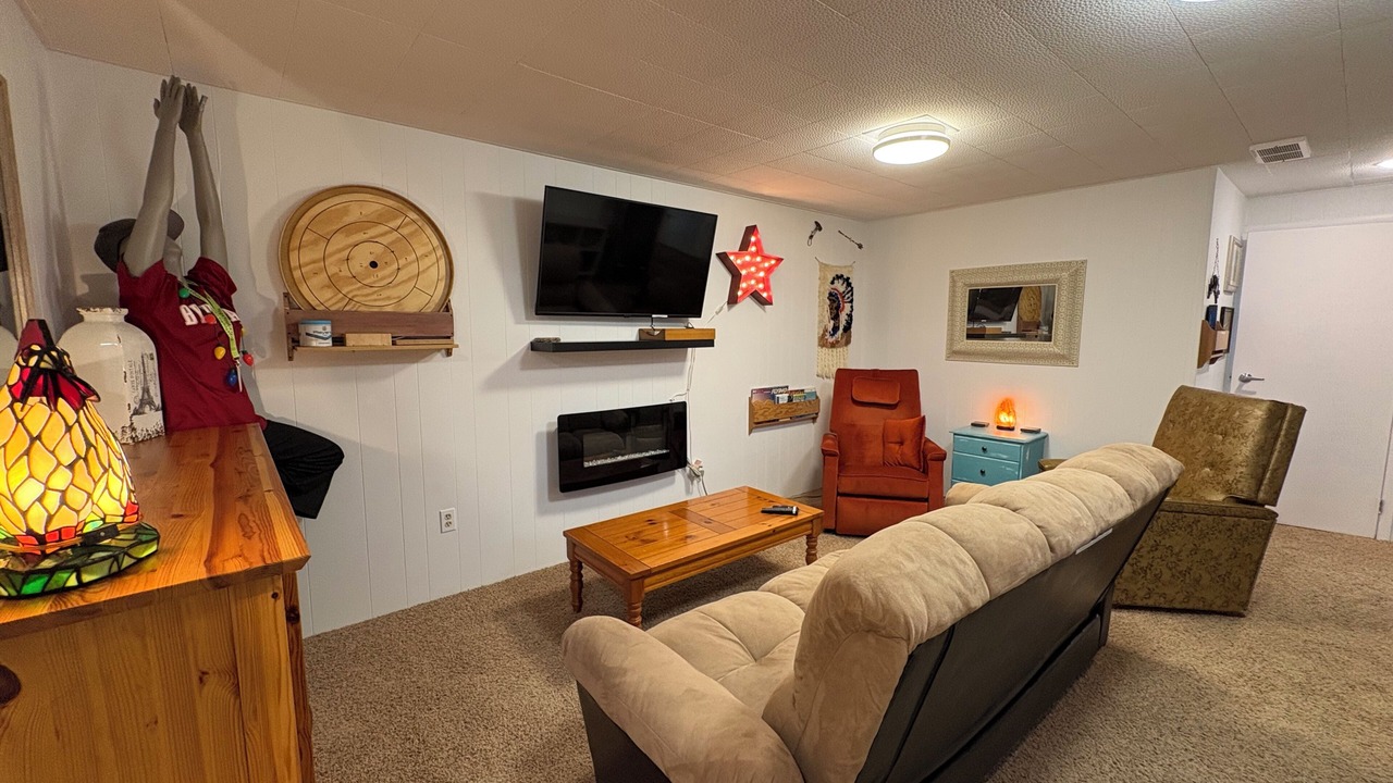 Photo of Livingroom in Medicine Hat