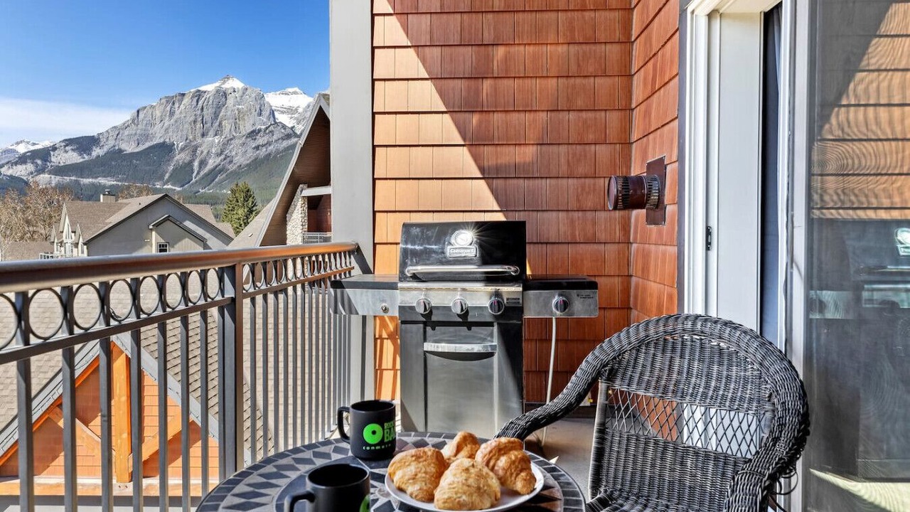 Photo of Outdoor in Cougar Creek