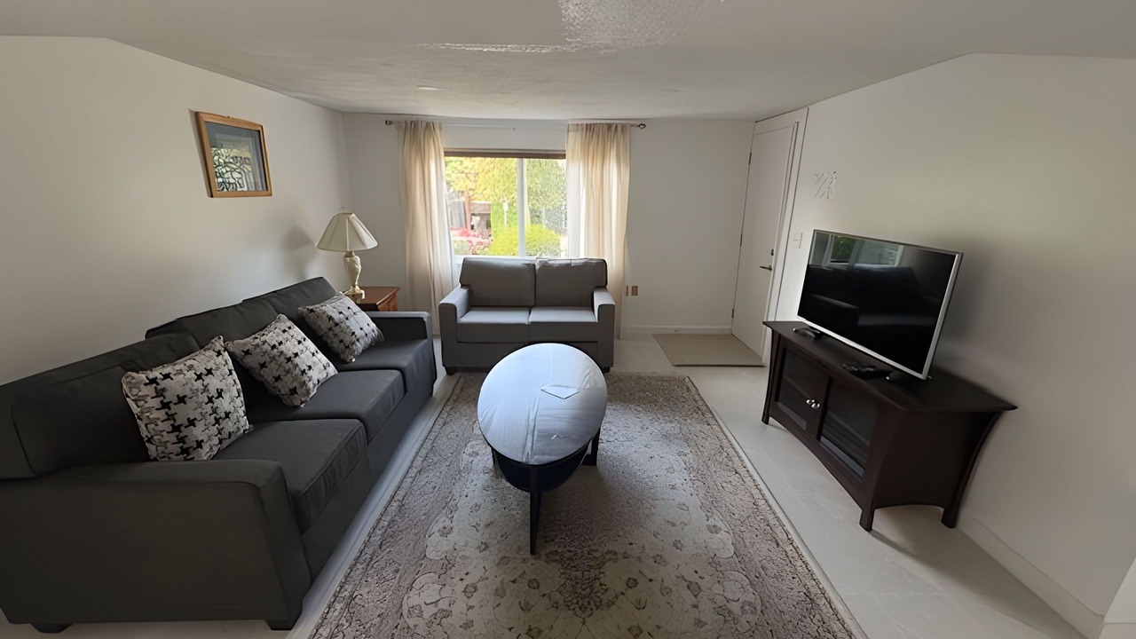 Photo of Livingroom in North Vancouver