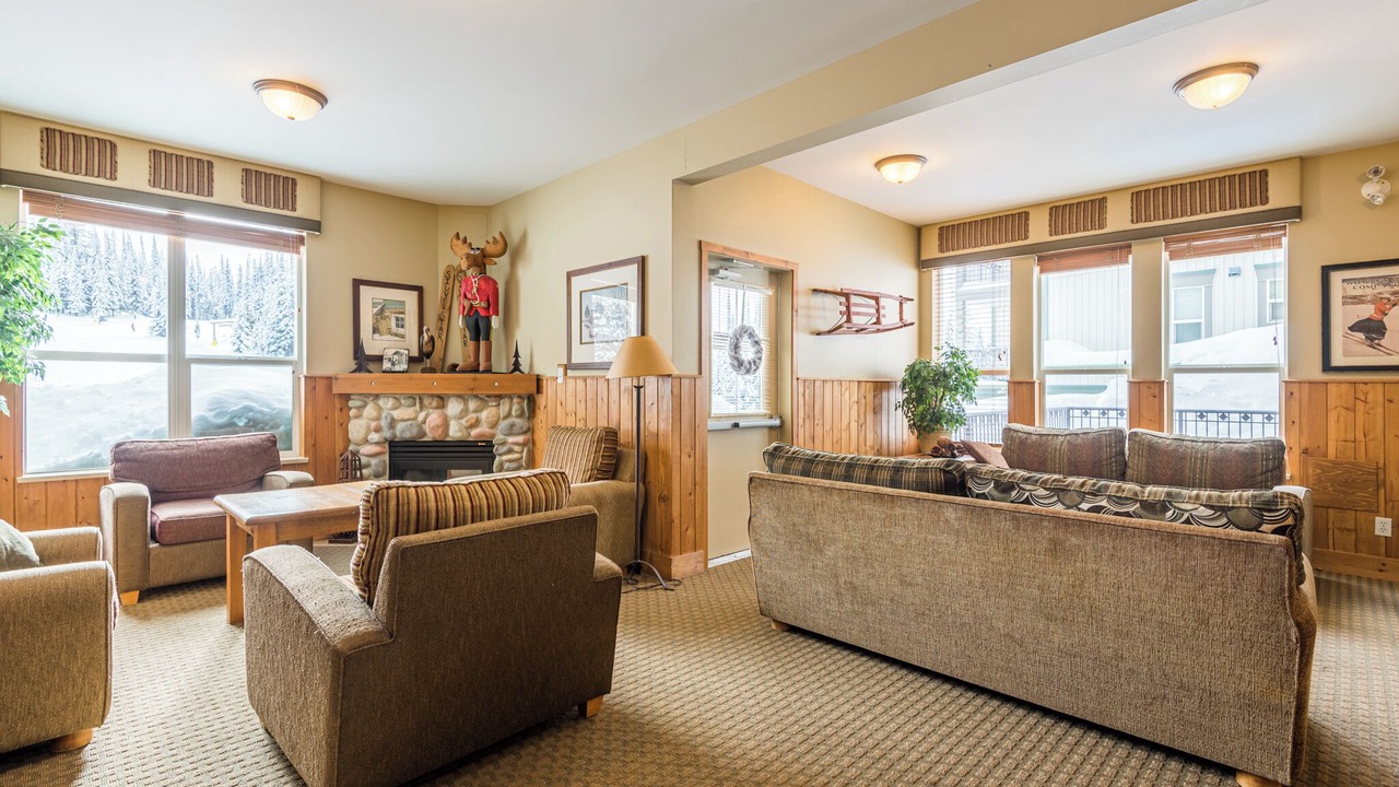 Photo of Bedroom in Silver Star Mountain