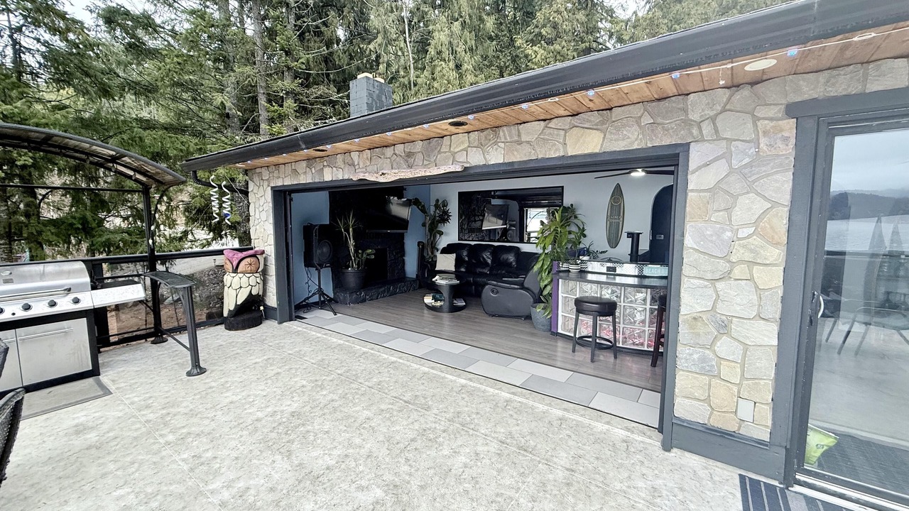 Photo of Outdoor in Anglemont