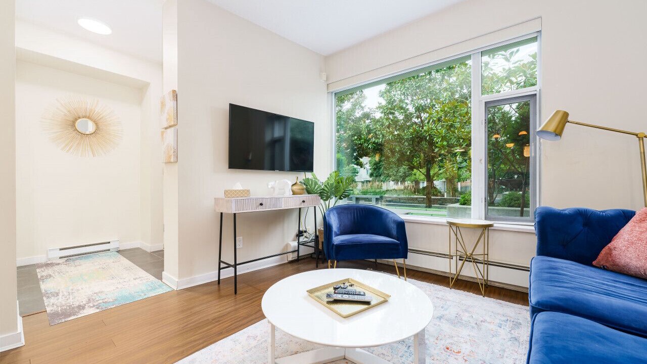 Photo of Livingroom in Crosstown