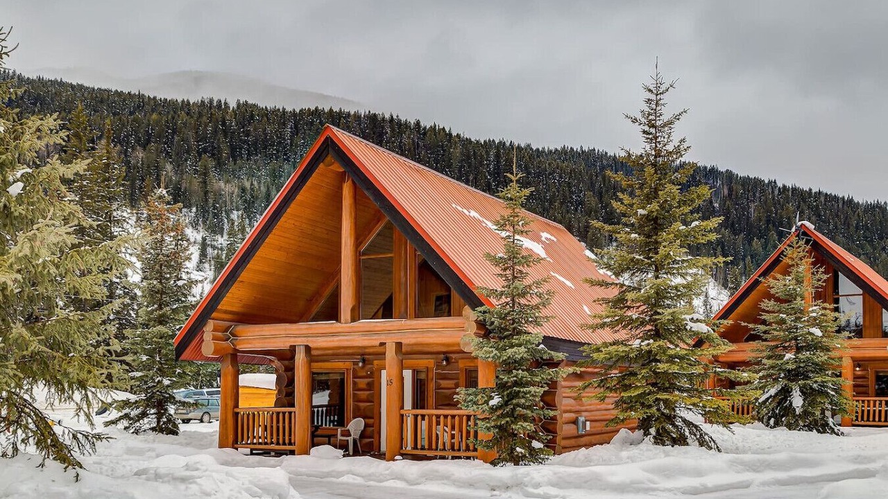 Photo of Outdoor in Golden