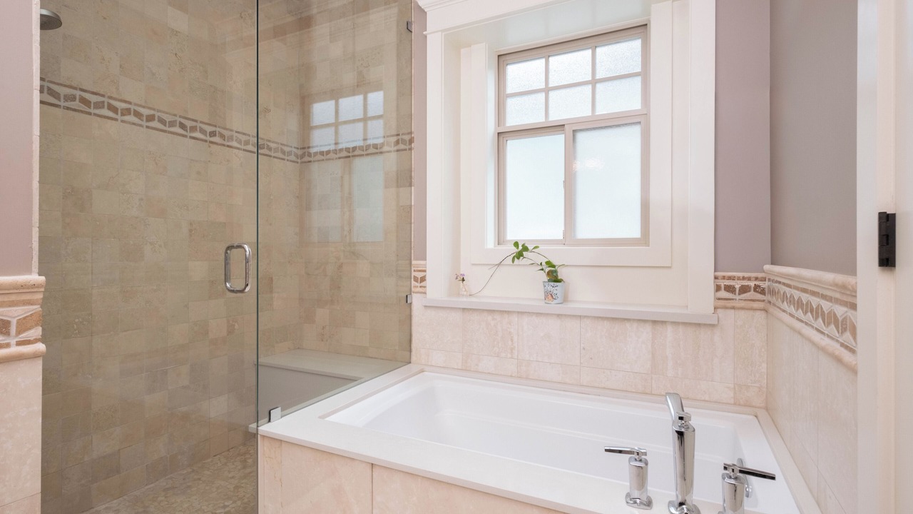 Photo of Bathroom in West Point Grey