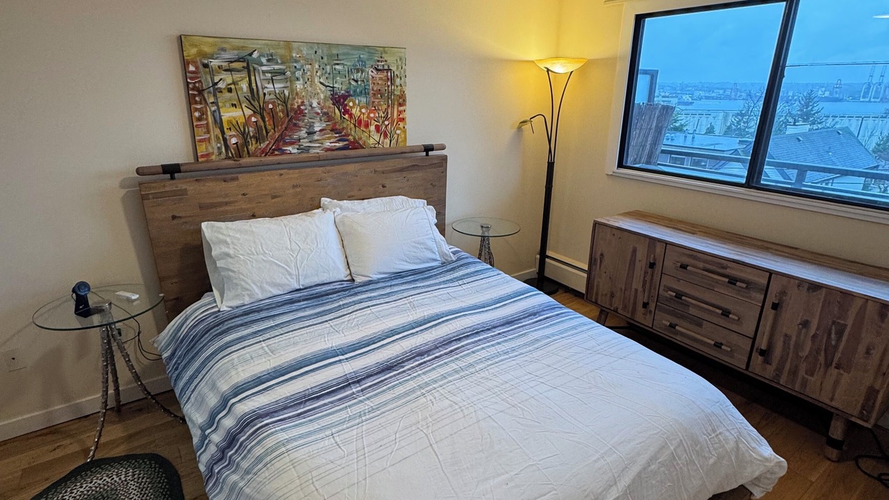 Photo of Bedroom in Lower Lonsdale