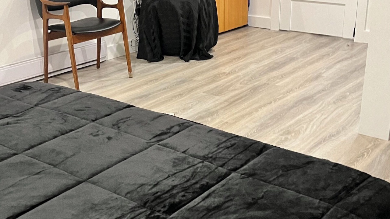 Photo of Bedroom in Lake Cowichan
