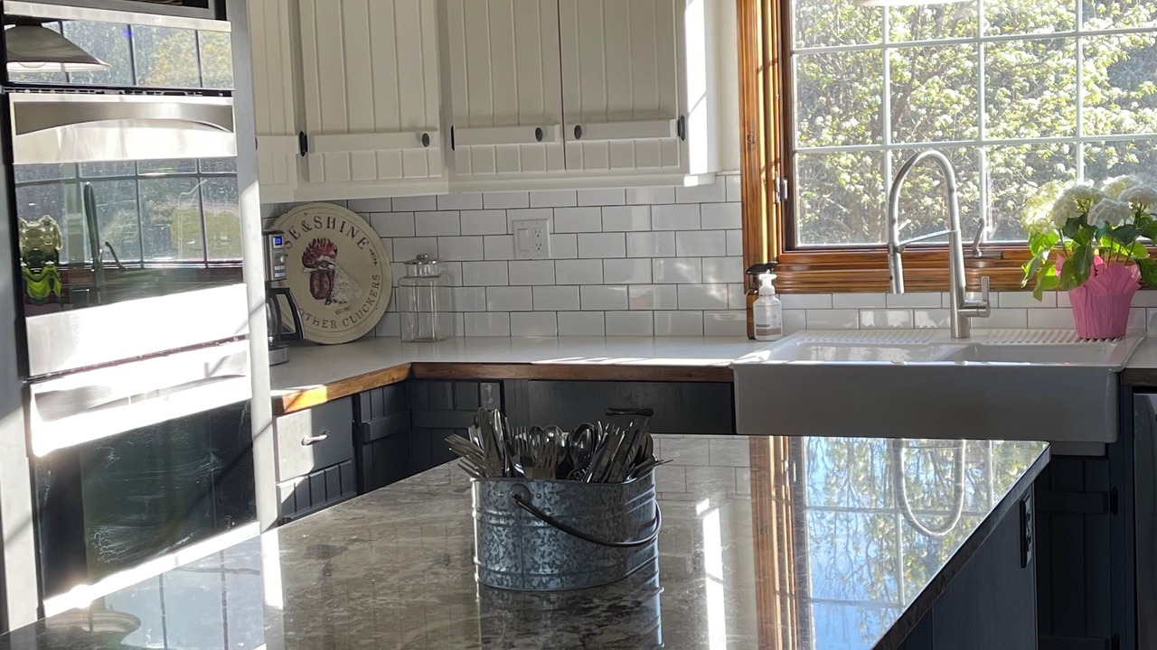 Photo of Kitchen in Markerville