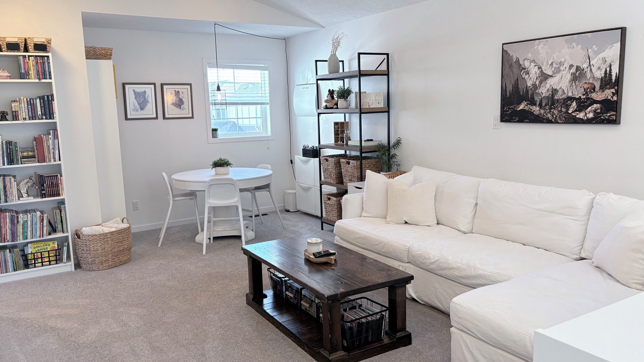 Photo of Livingroom in Southeast Calgary