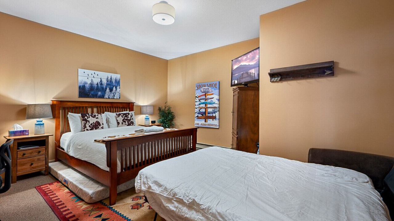 Photo of Bedroom in Snow Pine Estates