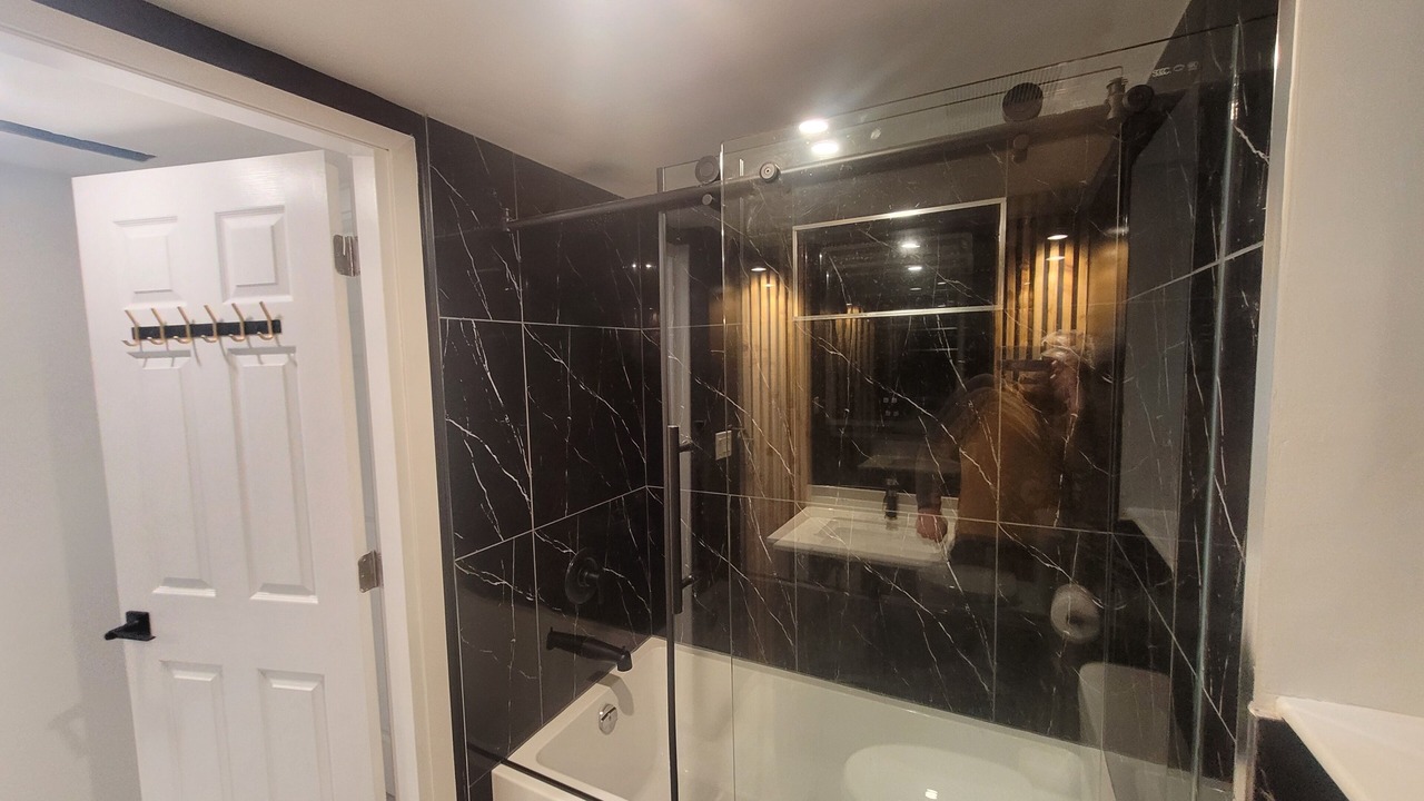 Photo of Bathroom in Dollarton