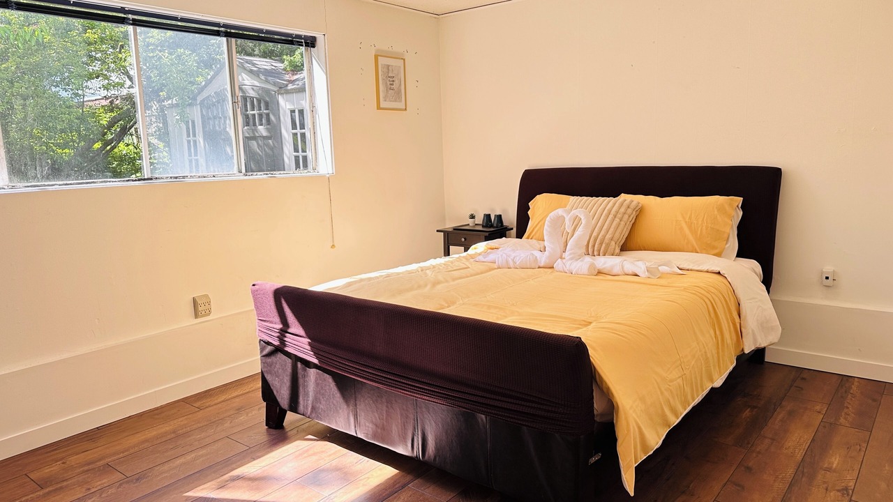 Photo of Bedroom in Steveston