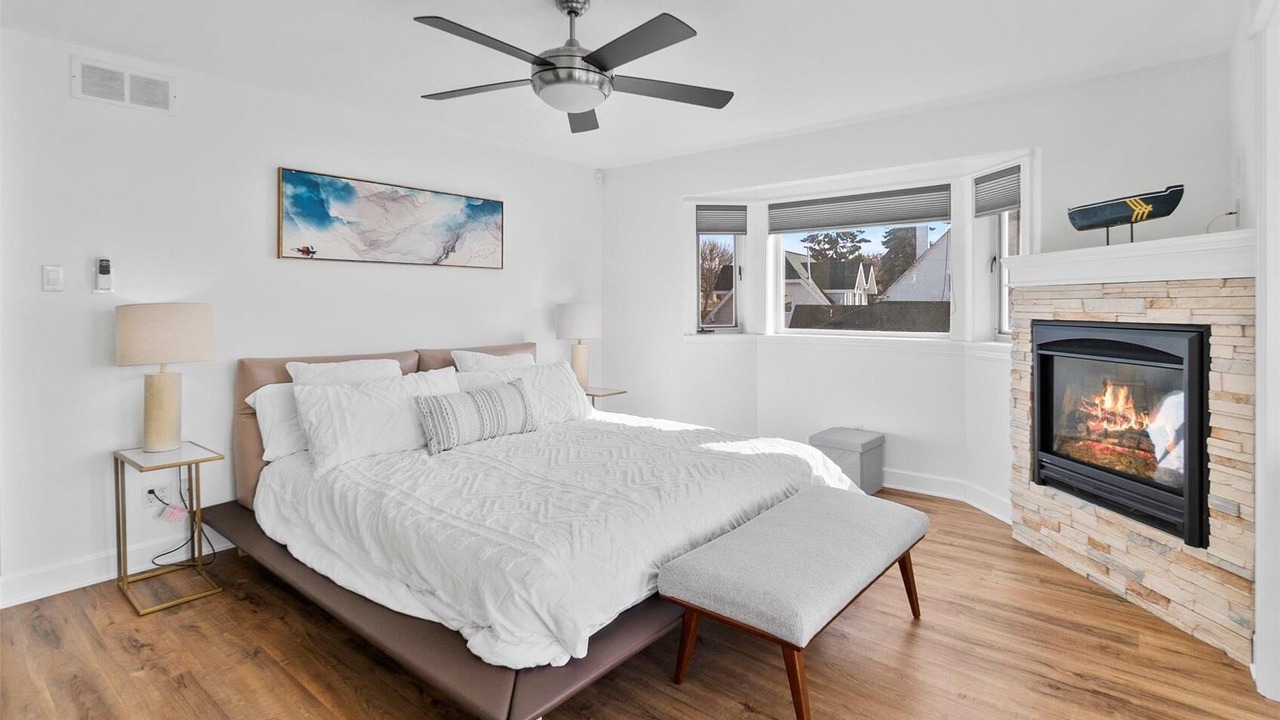 Photo of Bedroom in South Central