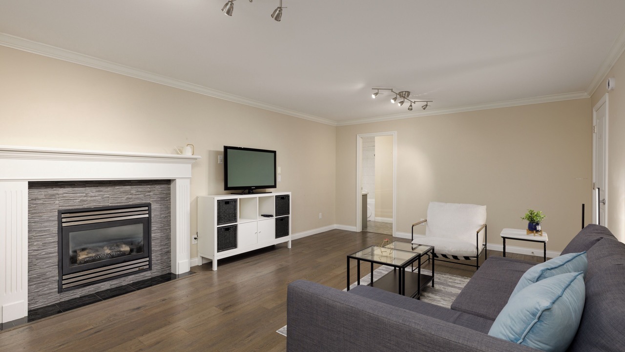 Photo of Livingroom in Steveston