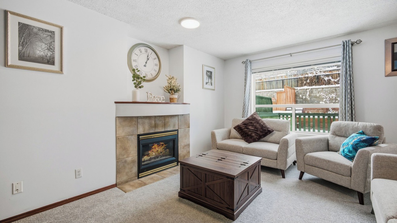 Photo of Livingroom in Panorama Hills