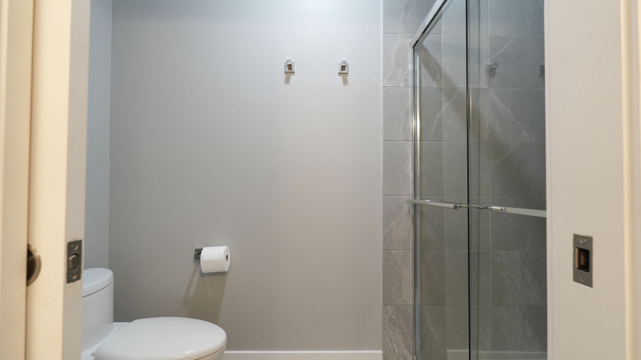 Photo of Bathroom in Division No. 11