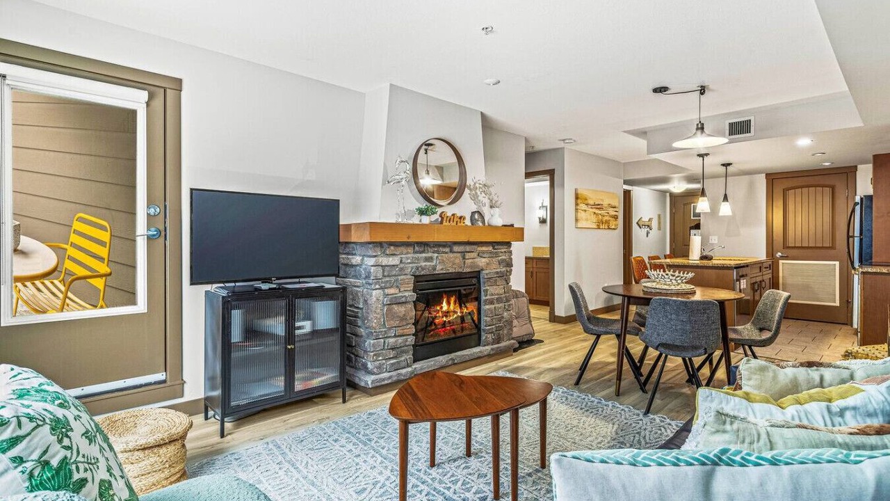 Photo of Livingroom in Copperstone Resort