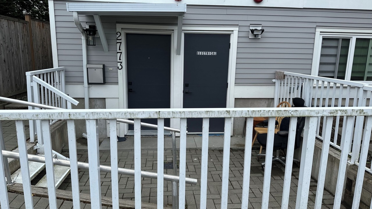 Photo of Outdoor in Renfrew-Collingwood