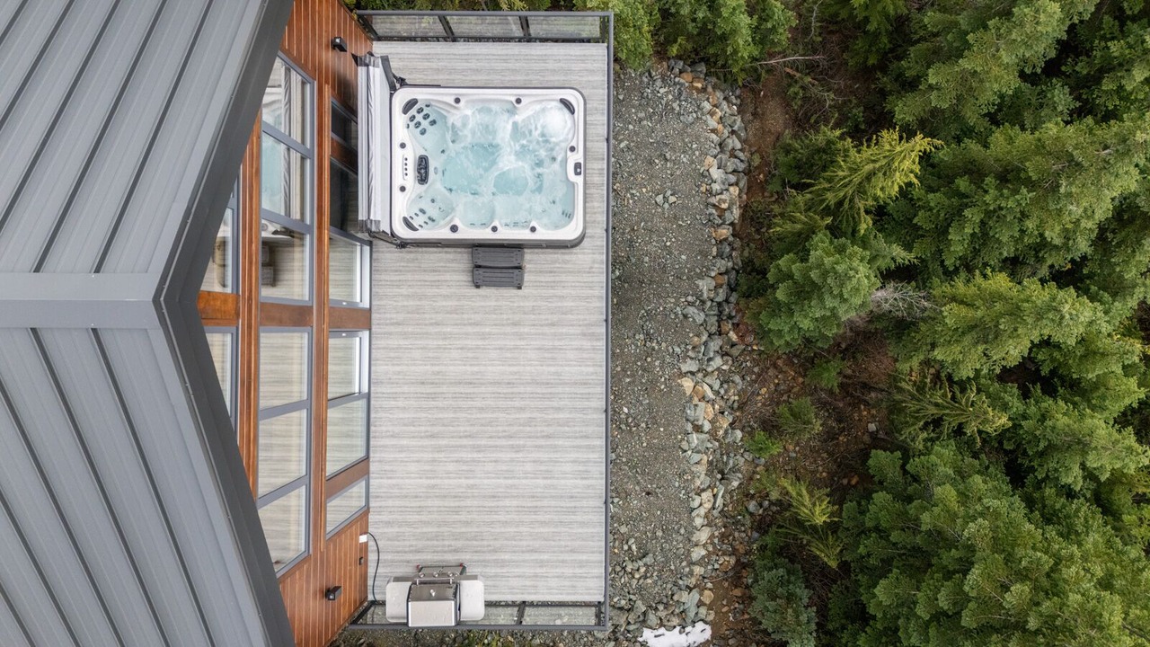 Photo of Outdoor in Courtenay
