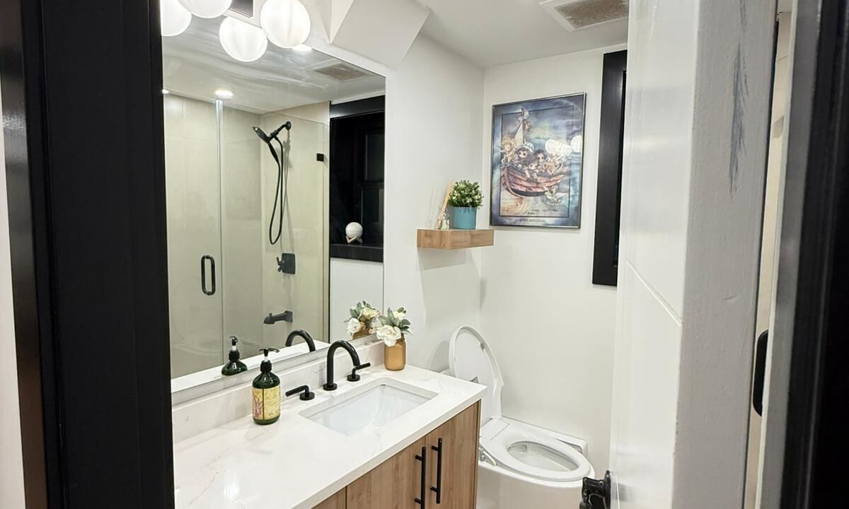 Photo of Bathroom in Delta