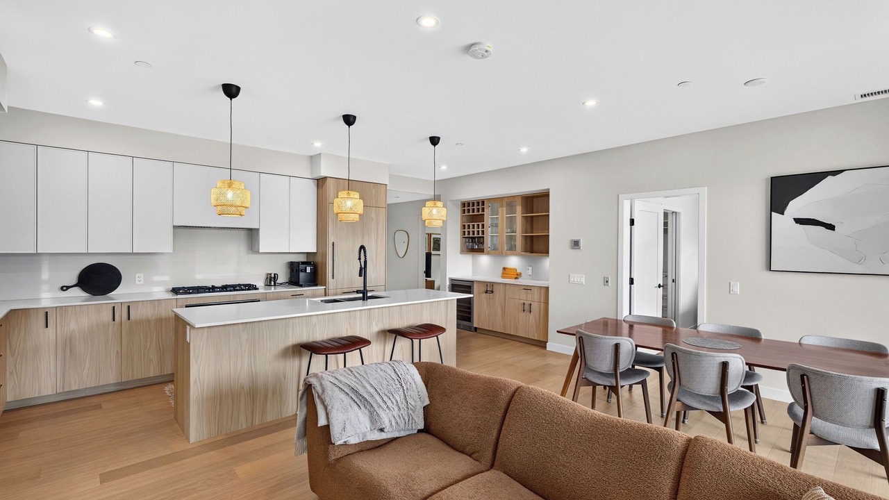 Photo of Livingroom in Central Okanagan