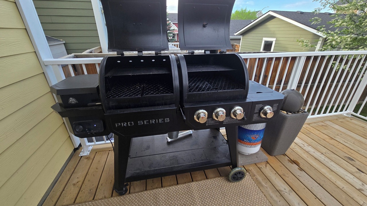 Photo of Patio Balcony in Cochrane
