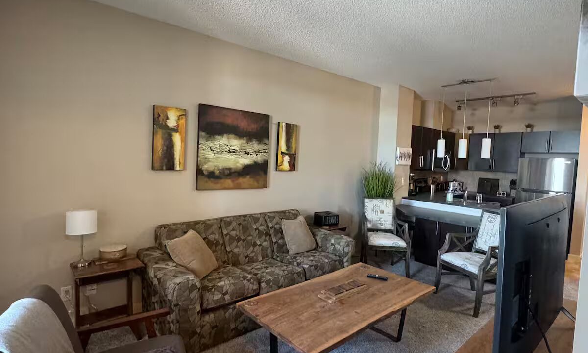 Photo of Livingroom in Southeast Calgary
