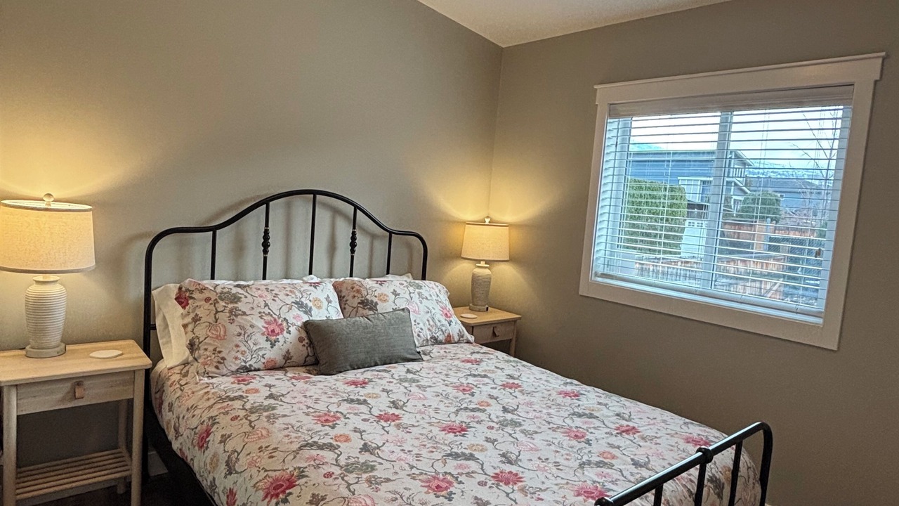Photo of Bedroom in Okanagan-Similkameen