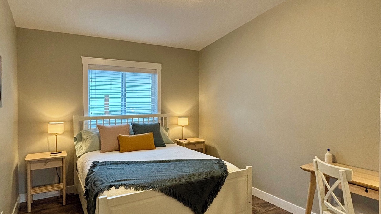 Photo of Bedroom in Okanagan-Similkameen