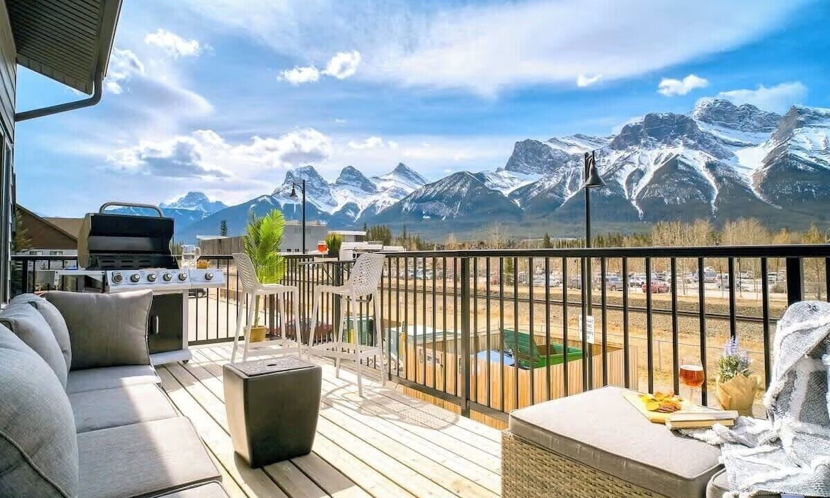 Photo of Patio Balcony in Canmore