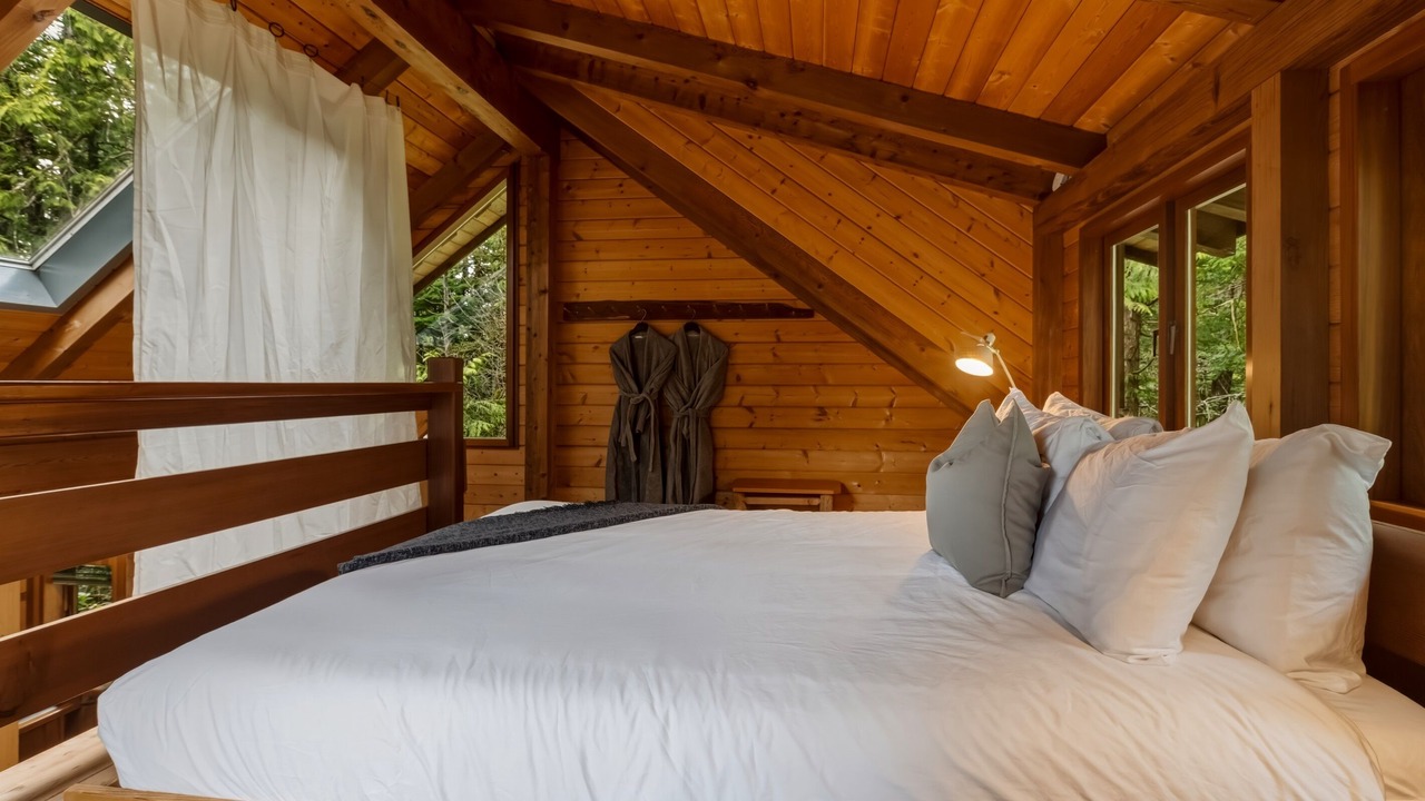 Photo of Bedroom in Tofino