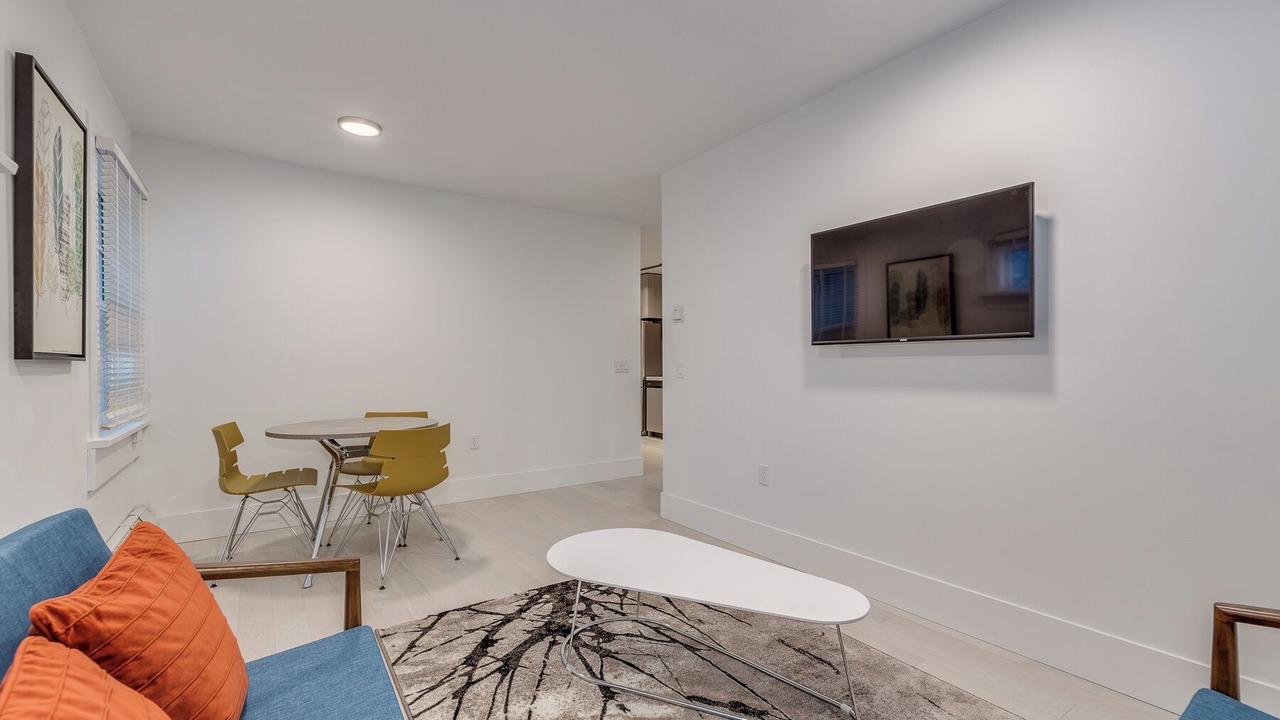 Photo of Livingroom in Downtown Vancouver