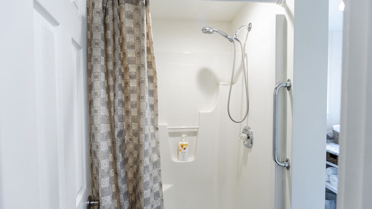 Photo of Bathroom in Regional District of Nanaimo
