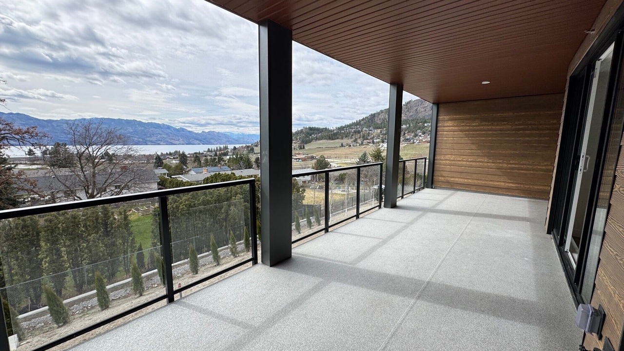 Photo of Patio Balcony in Central Okanagan