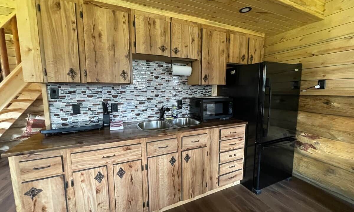 Photo of Kitchen in Division No. 11