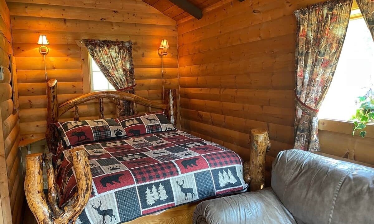 Photo of Bedroom in Division No. 11
