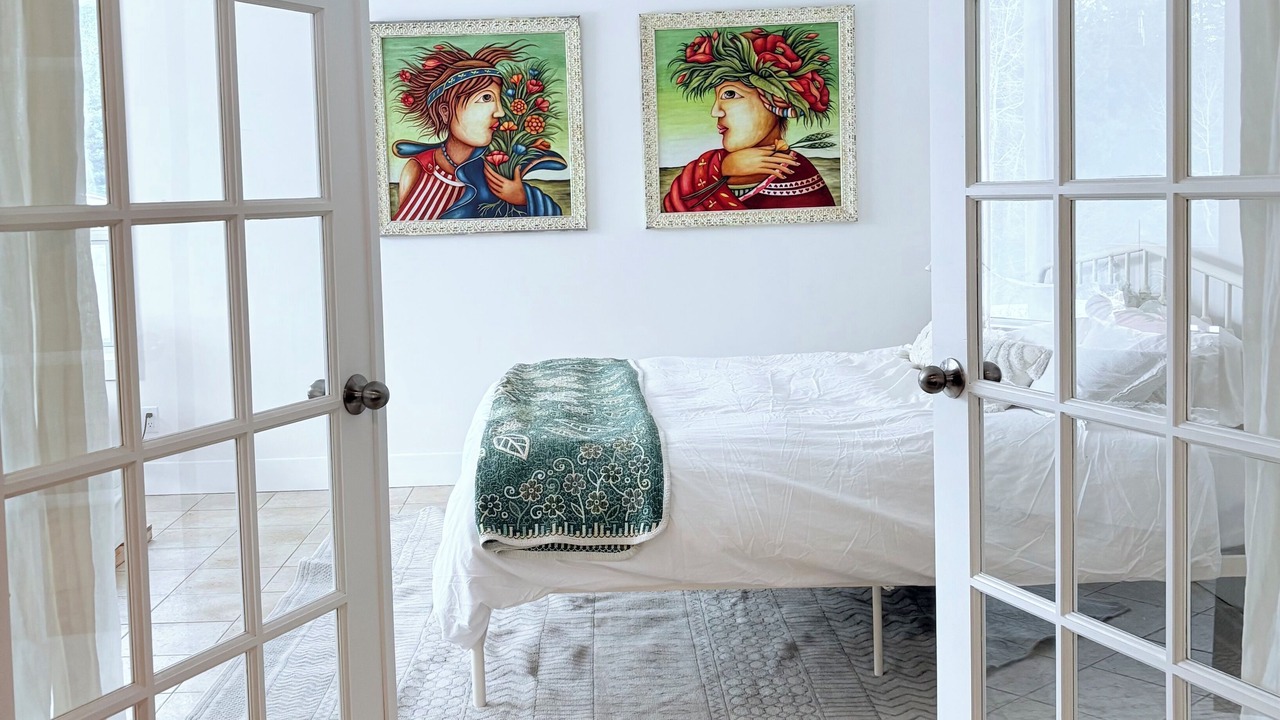 Photo of Bedroom in Crescent Valley