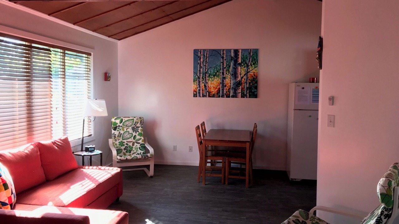 Photo of Livingroom in Sylvan Lake
