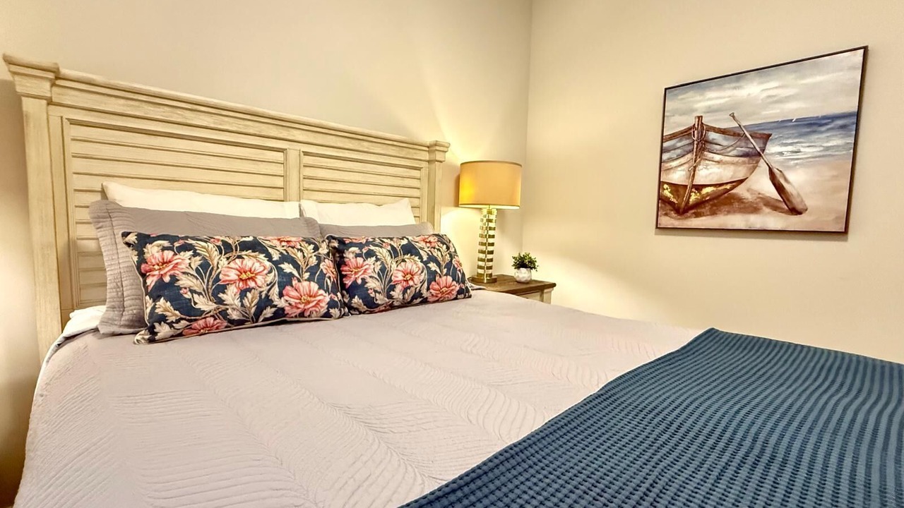 Photo of Bedroom in McKinley