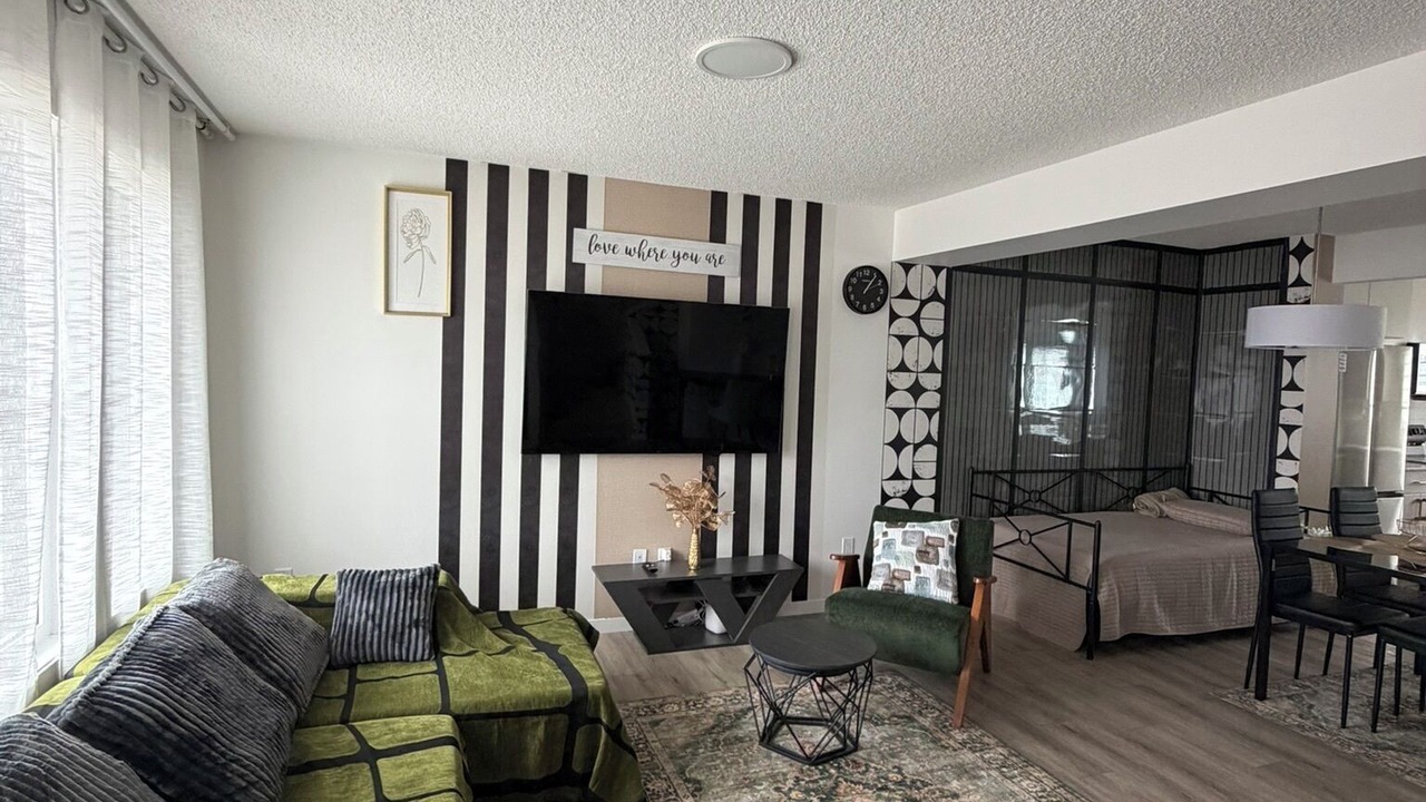 Photo of Livingroom in Southwest Edmonton